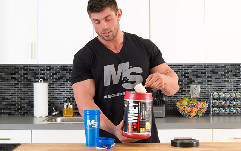 M&S Athlete Promoting muscle growth by drinking Prosupps Whey Protein