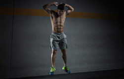 Fall Bulk Domination: Explosive jumping movements